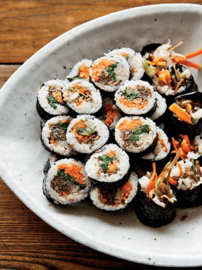 Kimbap (Korean Seaweed Rice Rolls)